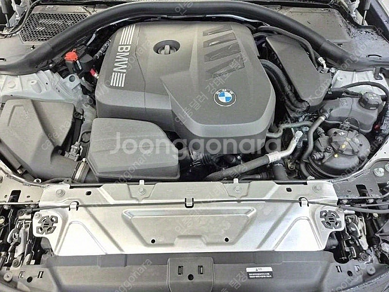 BMW 3시리즈 중고 BMW 중고 BMW 3시리즈 중고차 할부가능 흰색 2025년식 2,815km 320i M 스포...--5